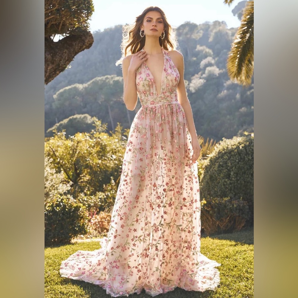 Pronovias Wedding Dress